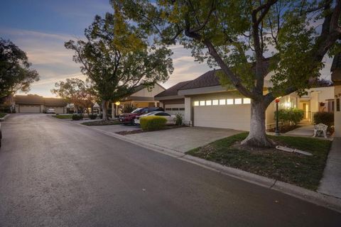 Photo of 6041 Montgomery Bnd, San Jose, CA 95135 (MLS # ML82029412)