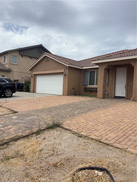 Photo of 38221 Marsala Drive, Palmdale, CA 93552 (MLS # OC26230494)