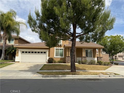 Photo of 3110 Turnbrook CIR, Hemet, CA 92545 (MLS # PW26101259)