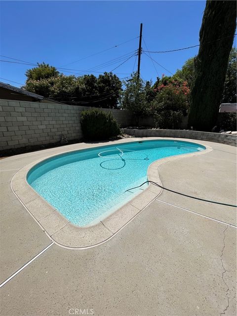 Tiny photo for 7957 Sausalito Avenue, West Hills, CA 91304 (MLS # SR25155836)