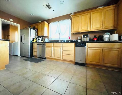 Tiny photo for 7957 Sausalito Avenue, West Hills, CA 91304 (MLS # SR25155836)