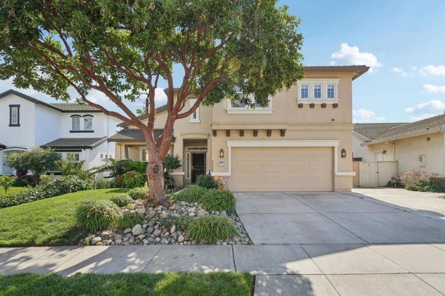 Welcome Home to this lovely 4-bedroom, 2.5-bath home located in the sought-after Harden Ranch Community. Harrod and Sons homes are renowned for their craftsmanship and quality, a reputation that resonates throughout the Salinas and Paso Robles area. As you enter, you are greeted with soaring high ceilings and separate formal living and dining rooms. This home has been nicely updated throughout with laminate flooring, a renovated kitchen featuring stainless steel appliances, a double oven, a fully tiled backsplash, and a gas cooktop stove. The front and back yards are a good size, and the side yard has room for RV parking. The backyard has been recently landscaped with a new concrete patio, fruit trees, plants and garden boxes for fresh produce. This is a must-see!