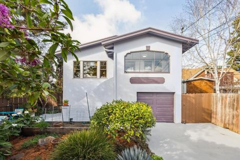 Photo of 1207 1207 Francisco Street St, Berkeley, CA 94702 (MLS # 41124354)