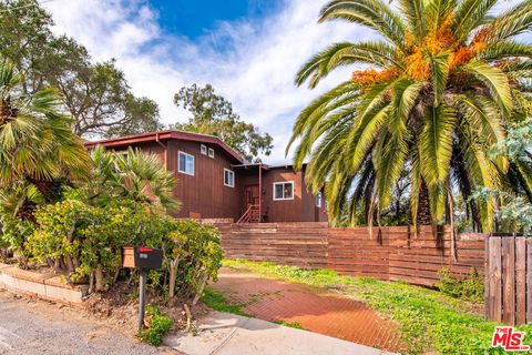 19781 Grand View Drive Topanga CA 90290