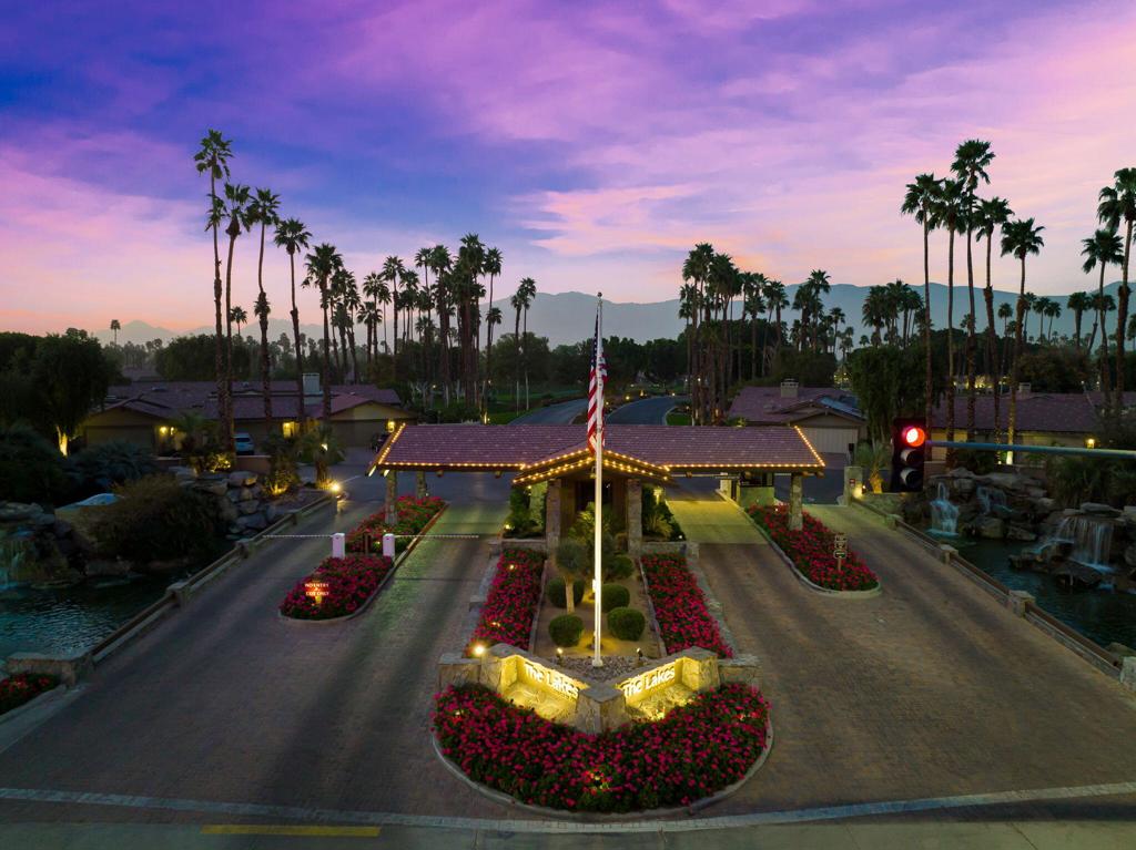 The Lakes Country Cl - Residential