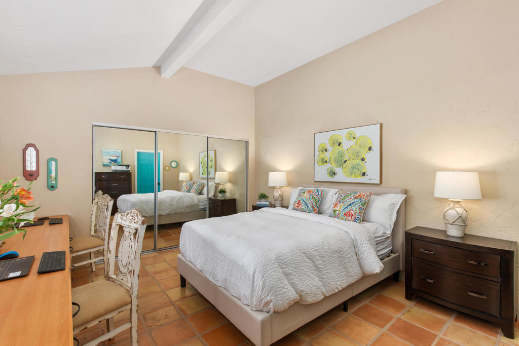 The Lakes Country Cl - Residential