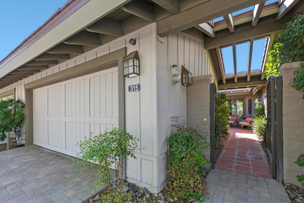 The Lakes Country Cl - Residential