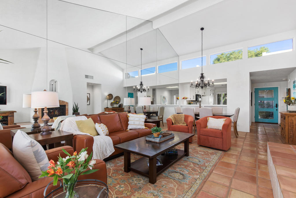 The Lakes Country Cl - Residential