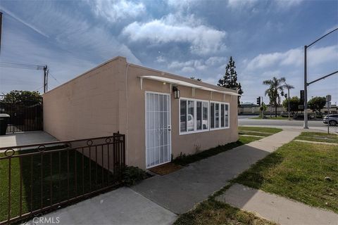 10952 Rose Stanton CA 90680