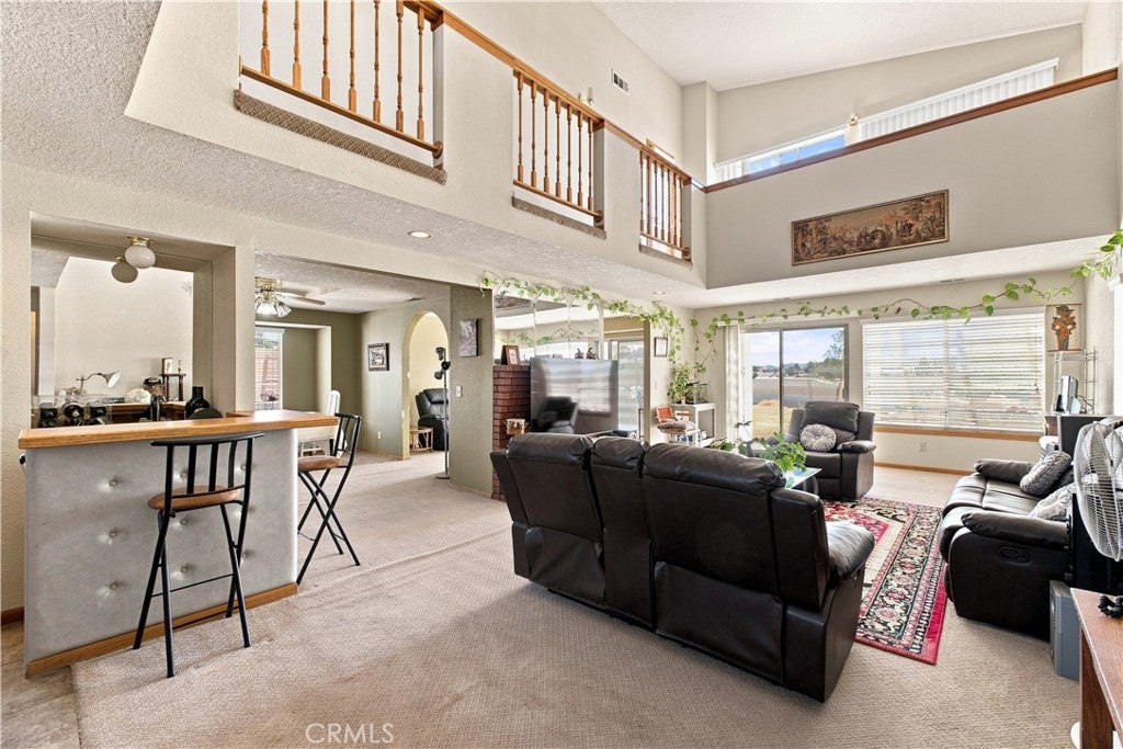 16239 Kamana Rd