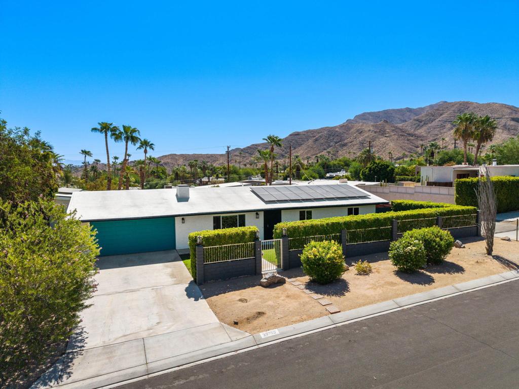38700 Paradise Way