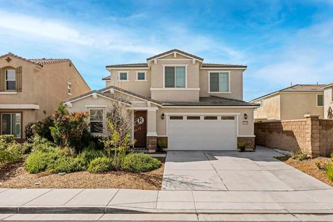 Photo of 34105 Big Sur Drive, Murrieta, CA 92563 (MLS # NDP2603694)