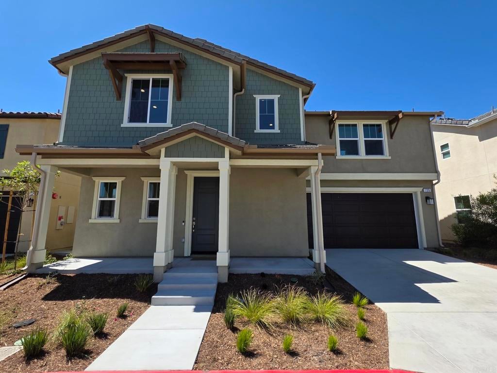 725 Kingbird Loop