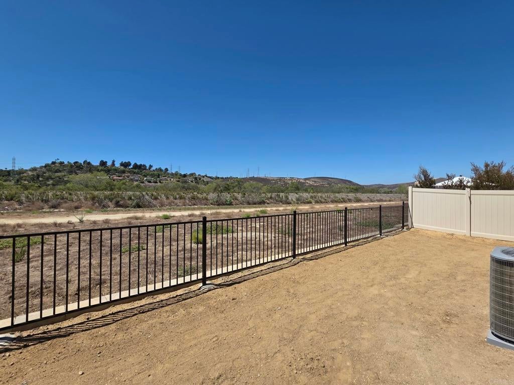 725 Kingbird Loop