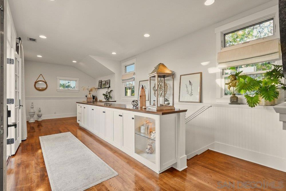 Coronado Village - Residential