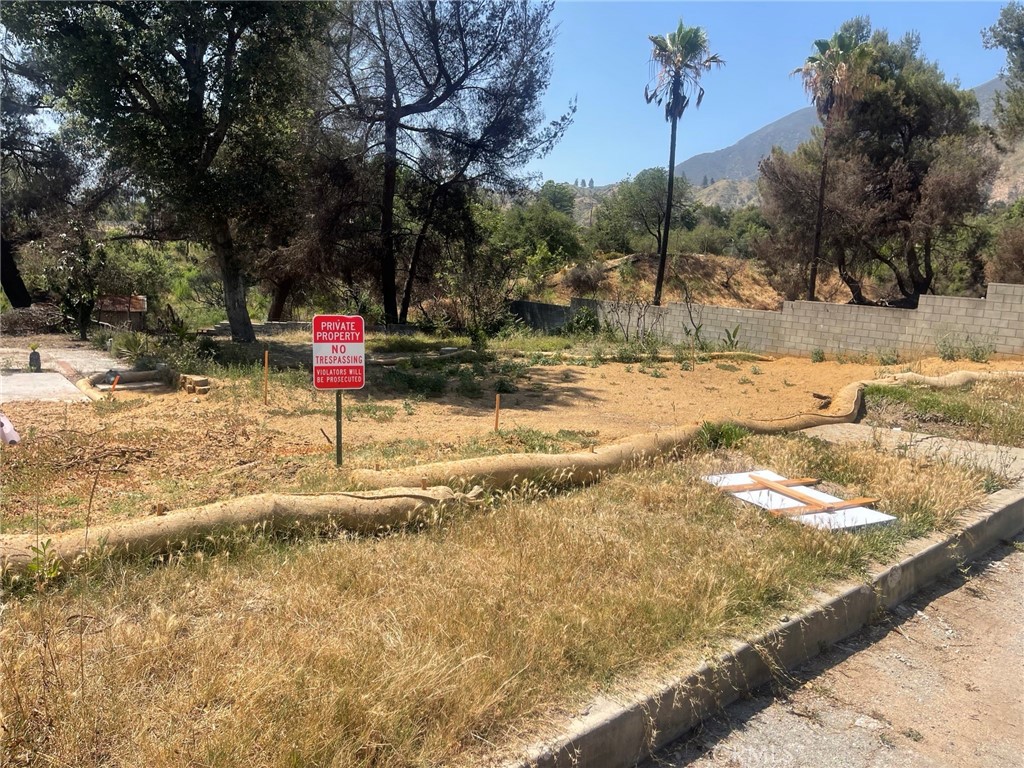 Come build your dream home on a private street with mountain and city views!