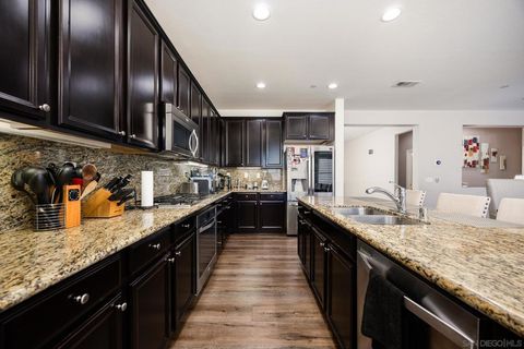 34897 Ryanside Ct Winchester CA 92596