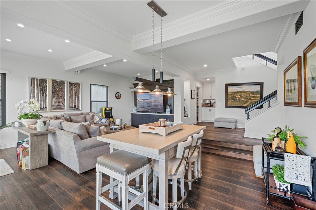 Belcourt Hill (BLHL) - Residential