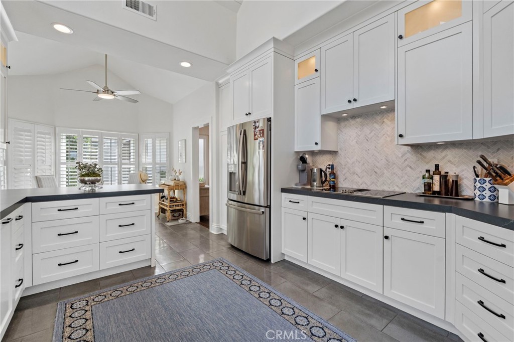 Belcourt Hill (BLHL) - Residential