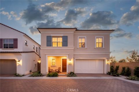 109 Fairgreen Irvine CA 92618