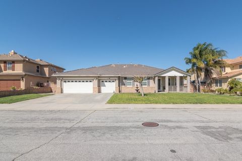 Photo of 28696 Belmont Park Way, Moreno Valley, CA 92555 (MLS # IV26048385)