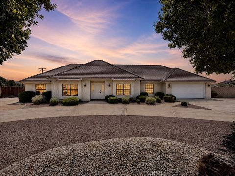 Photo of 14890 Apple Valley Rd, Apple Valley, CA 92307 (MLS # TR26081343)