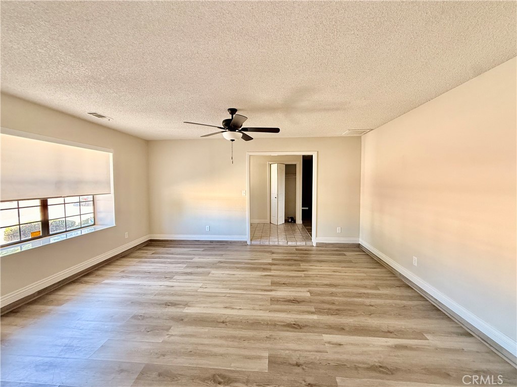 14890 Apple Valley