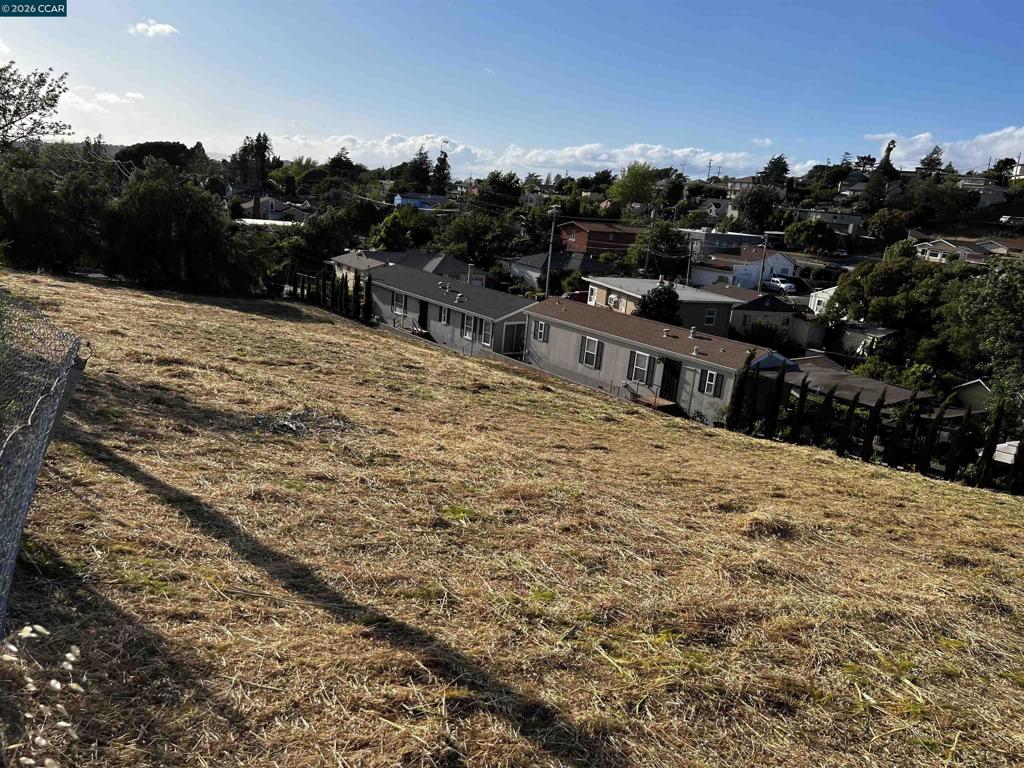 332 332 Home Acres Ave