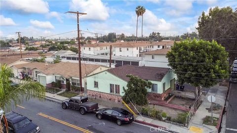 4860 Bell Bell CA 90201