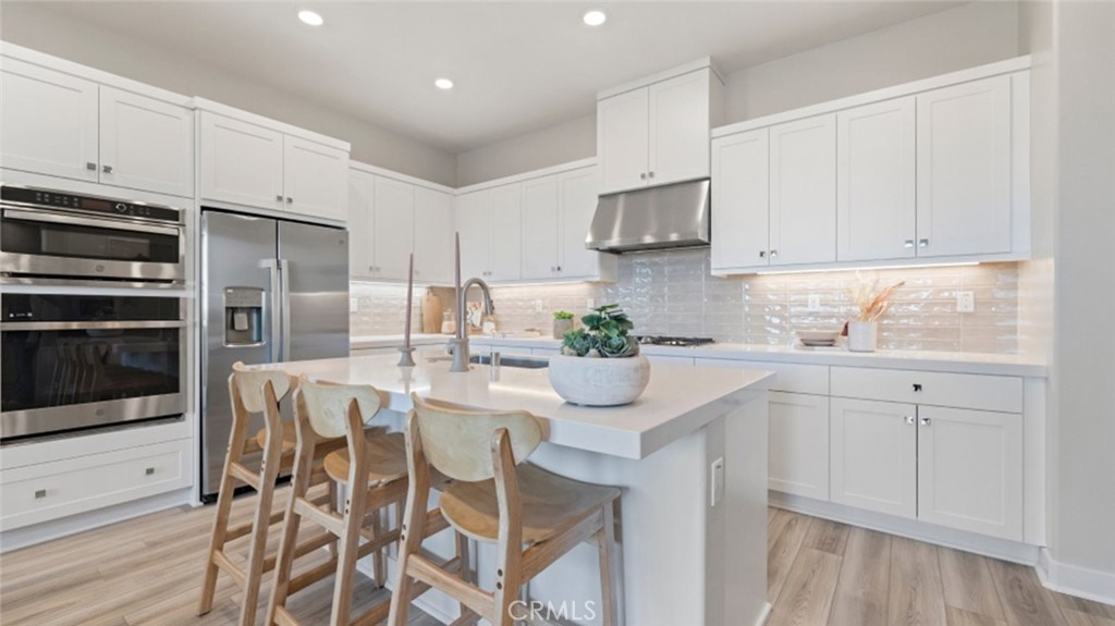 27212 Diamond Peak Lane 202