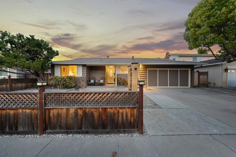 Photo of 3320 Cherry Avenue, San Jose, CA 95118 (MLS # ML82029820)