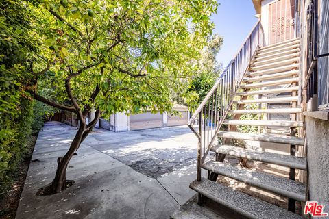 Tiny photo for 1541 Veteran Avenue, Los Angeles, CA 90024 (MLS # 25613517)