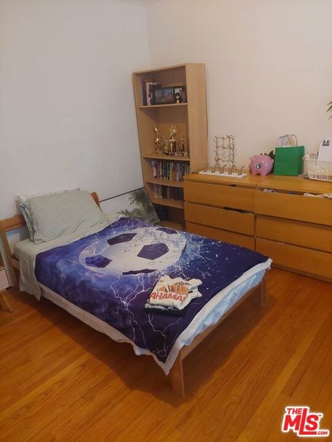 Tiny photo for 1541 Veteran Avenue, Los Angeles, CA 90024 (MLS # 25613517)