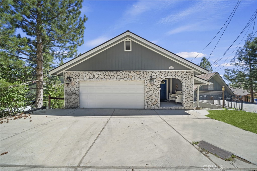 40258 Narrow Lane