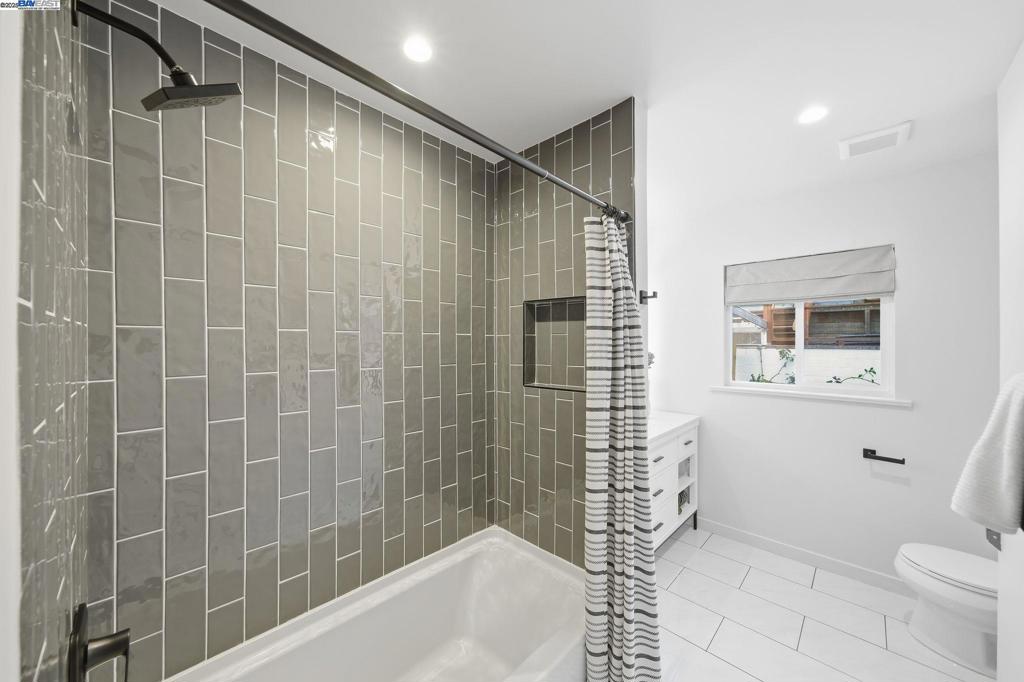 FAIRVIEW - Residential