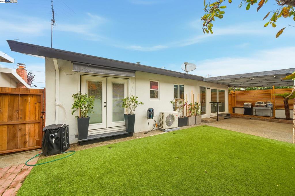 FAIRVIEW - Residential