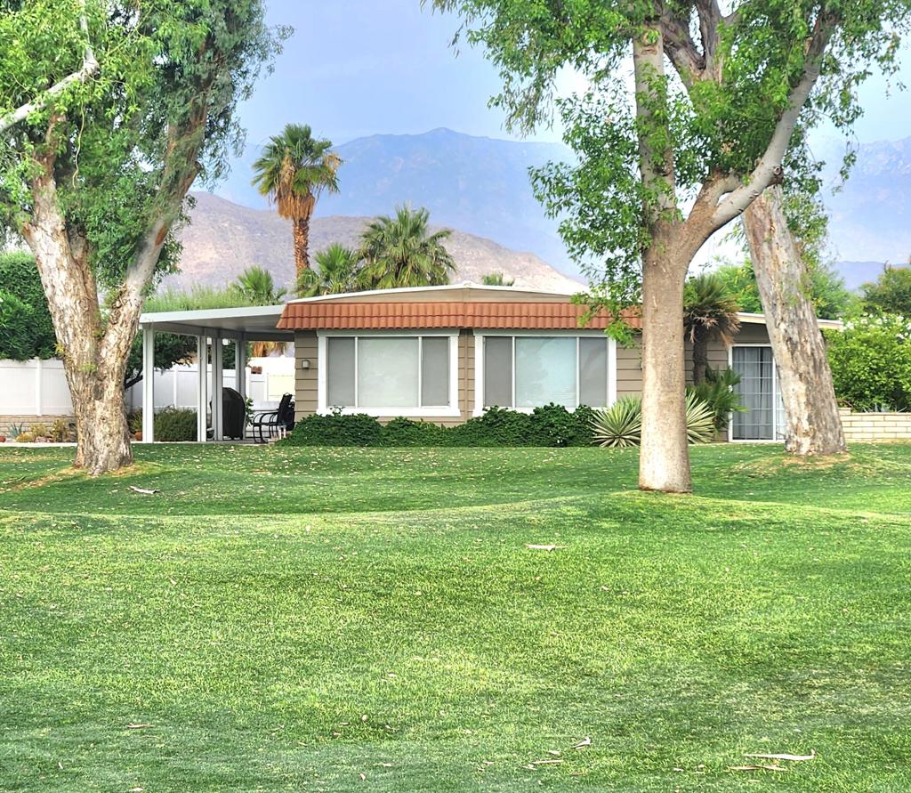 Palm Desert Greens - Manufactured In Park