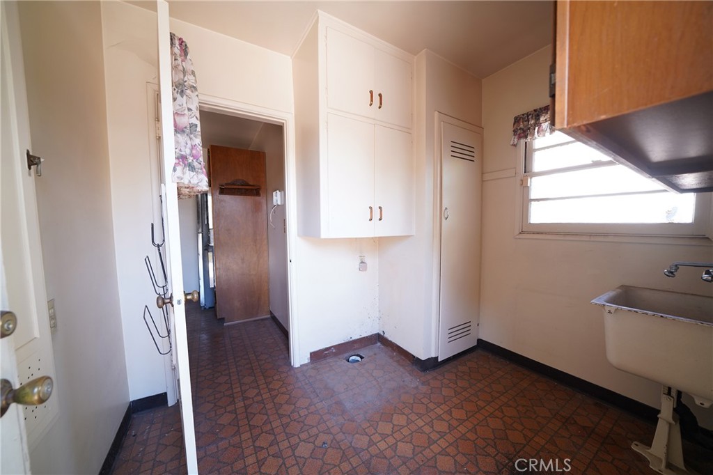 Los Cerritos (LC) - Residential