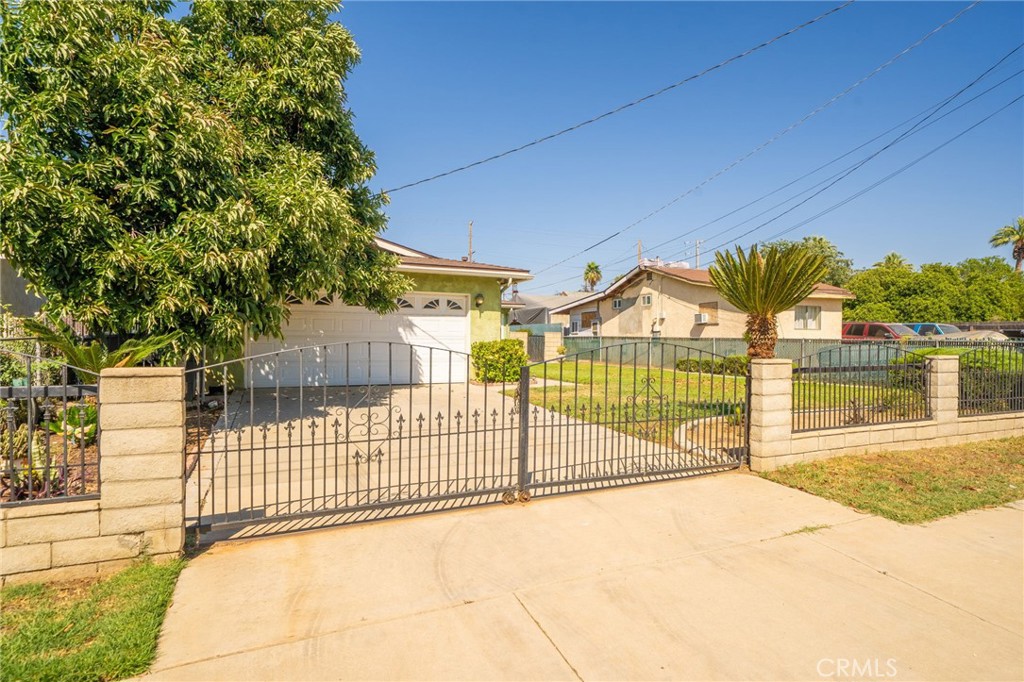 3133 Juanita Street