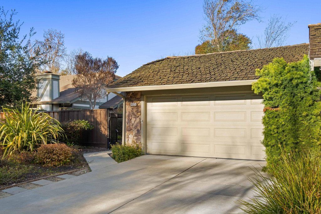 Photo of 34376 Gadwall Cmn, Fremont, CA 94555 (MLS # 41120506)