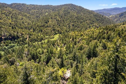 Photo of 1 Panther Gap Rd., CA 95545 (MLS # 41121289)