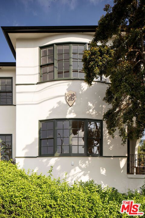 Photo of 3100 Griffith Park Boulevard, Los Angeles, CA 90027 (MLS # 26641635)