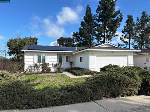 Photo of 3201 3201 Saint James Pl Pl, Antioch, CA 94509 (MLS # 41123848)
