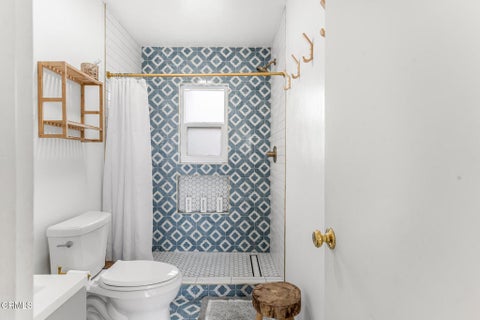 Tiny photo for 145 147 Hollywood Avenue, Oxnard, CA 93035 (MLS # V1-37811)