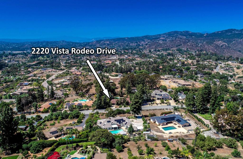 2220 Vista Rodeo Drive