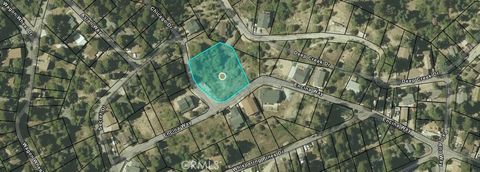 Photo of 2379 Chicago Drive, Running Springs, CA 92382 (MLS # IG25150164)