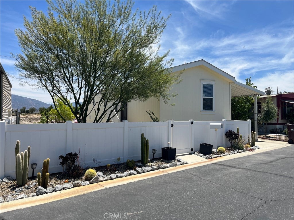 Photo 1 of 18 — 44725 E 74 Highway 174, Hemet, CA 92544