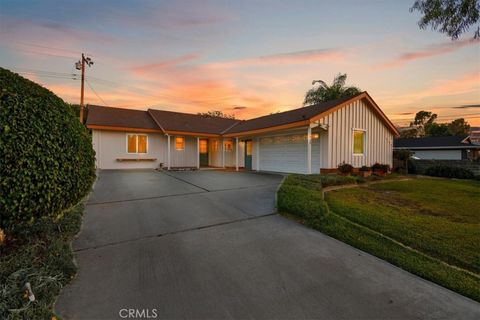 Photo of 15960 Glazebrook Dr, La Mirada, CA 90638 (MLS # DW25244791) Photo of 15960 Glazebrook Dr, La Mirada, CA 90638 (MLS # DW25244791)