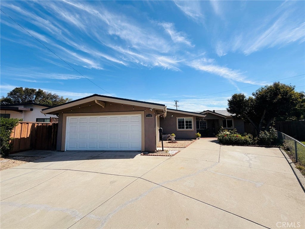 1130 Breezewood Court
