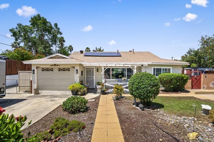 1855 Kurenda Way